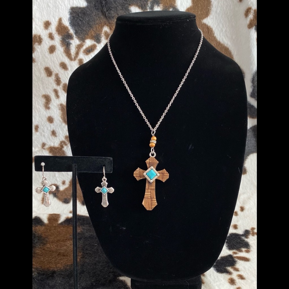 New Necklace and earrings set
 Wooden cross necklace
Silver earrings